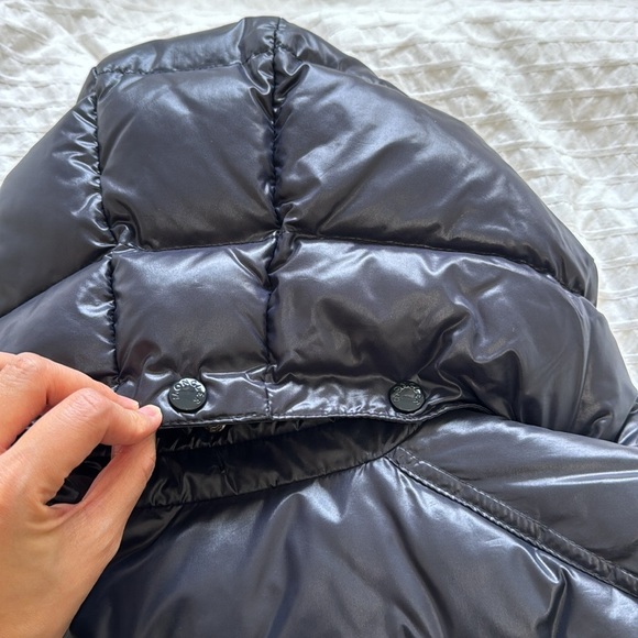 Moncler Winter Down Jacket - Picture 14 of 16